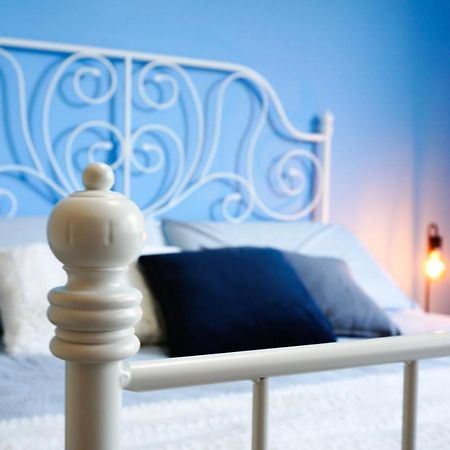 Villa Aurelia - Seafront Apartment With Terrace كوارتو سانتيلينا المظهر الخارجي الصورة