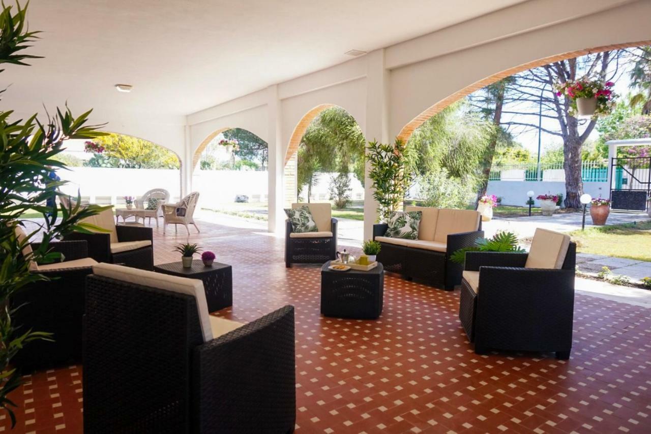 Villa Aurelia - Seafront Apartment With Terrace كوارتو سانتيلينا المظهر الخارجي الصورة